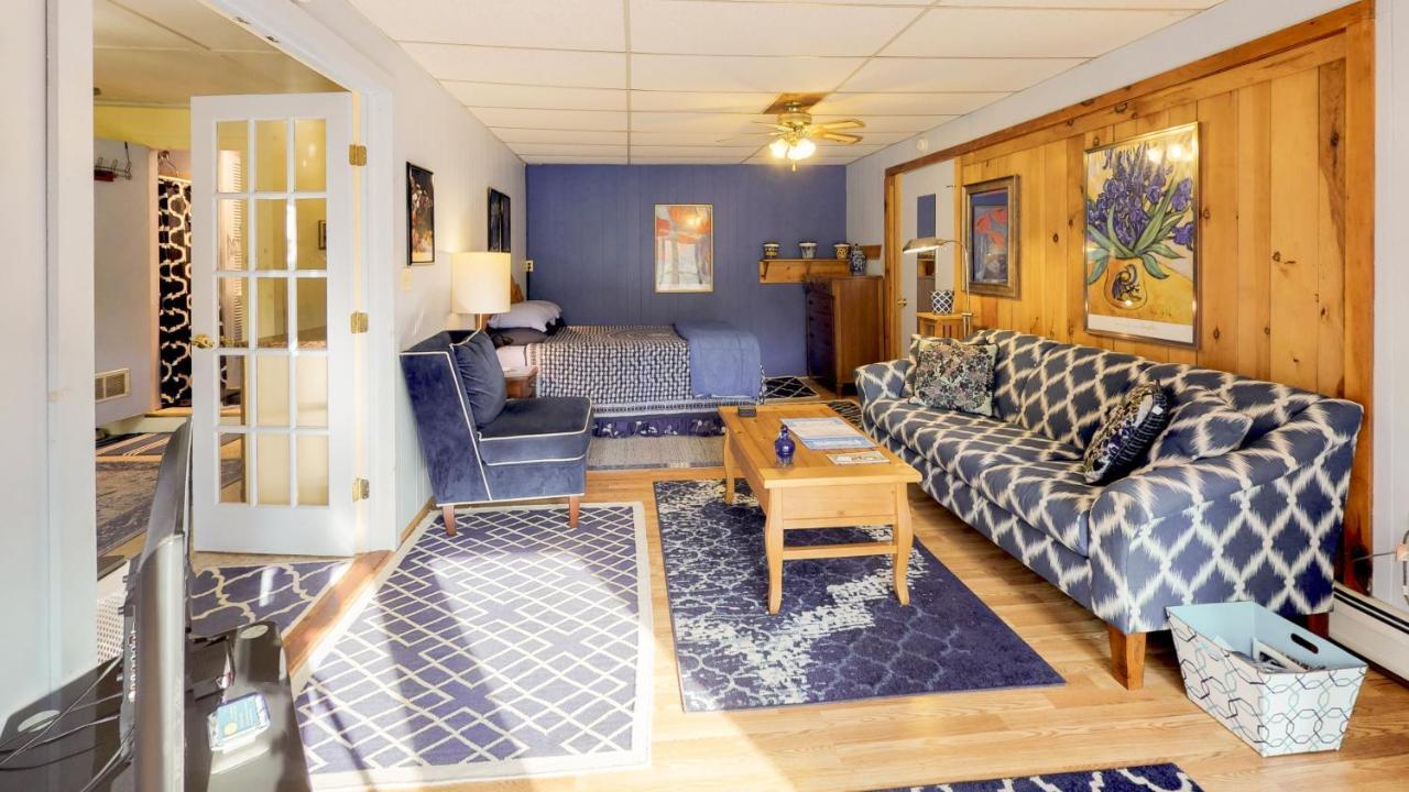 Cavalier Cottage B&B Shelburne Falls Exteriör bild